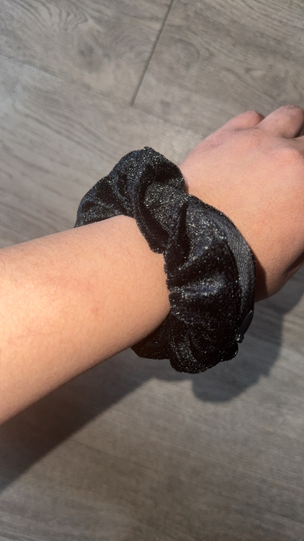 Carry On Scrunchie ✨🖤