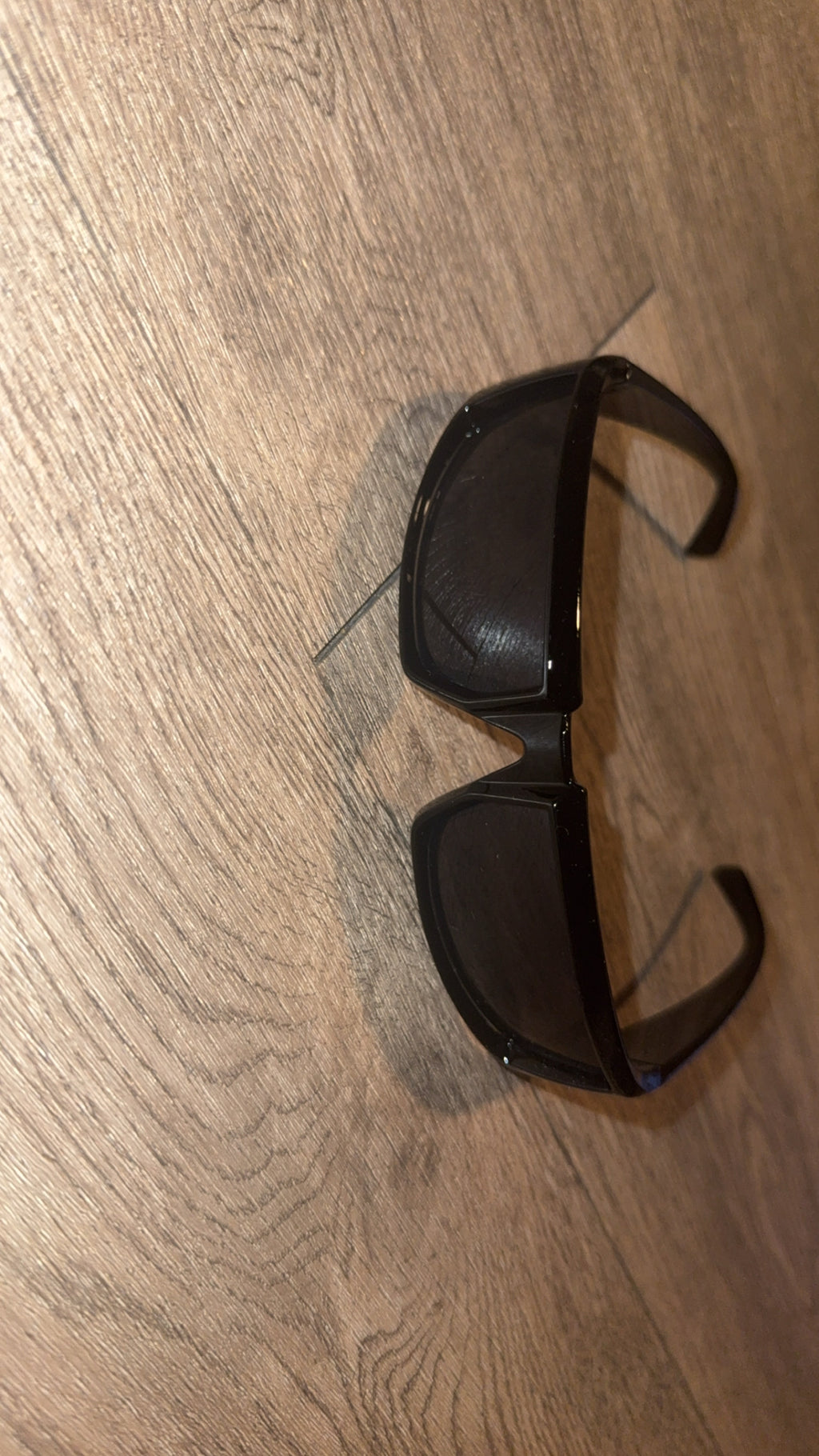 Lowkey Famous Sunnies ☀️🕶️😎