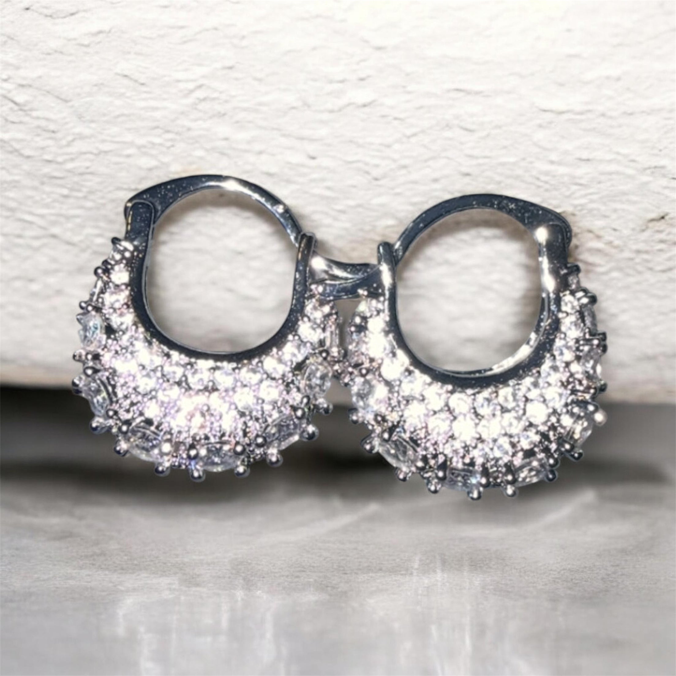 👑 The Socialite Earrings ✨